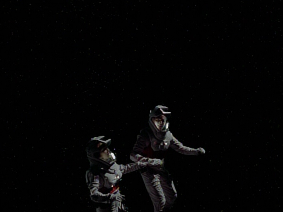 extant_StarTrekVoyager_4x03-DayOfHonor_3651.jpg