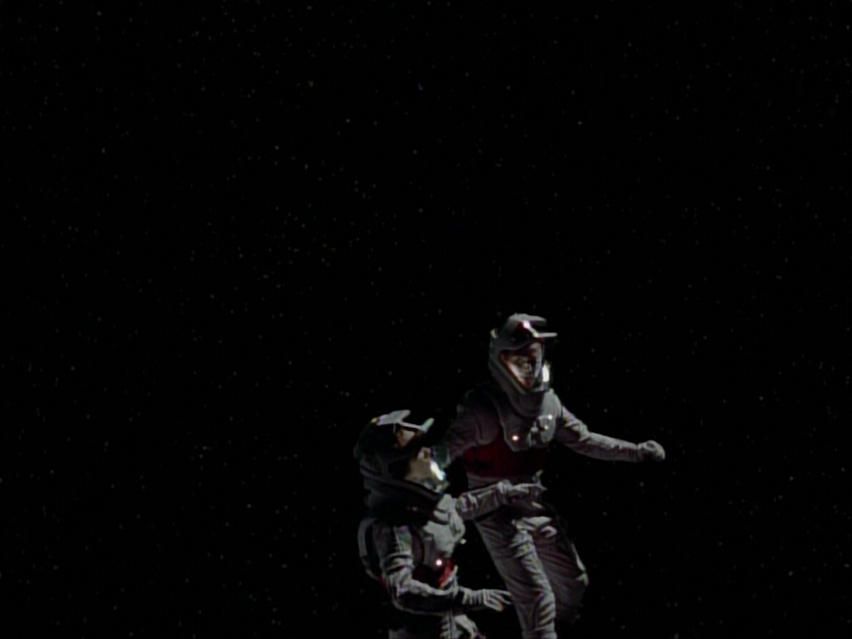 extant_StarTrekVoyager_4x03-DayOfHonor_3656.jpg