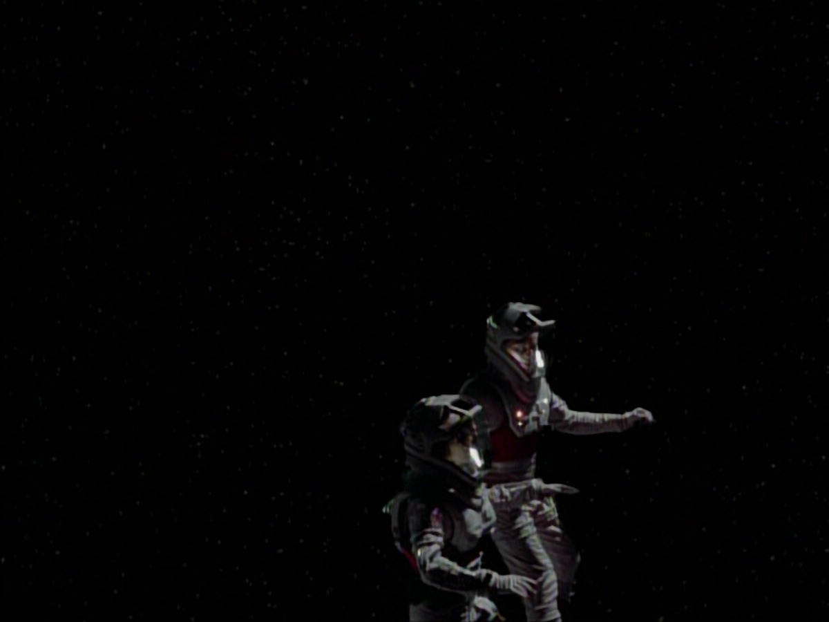 extant_StarTrekVoyager_4x03-DayOfHonor_3658.jpg