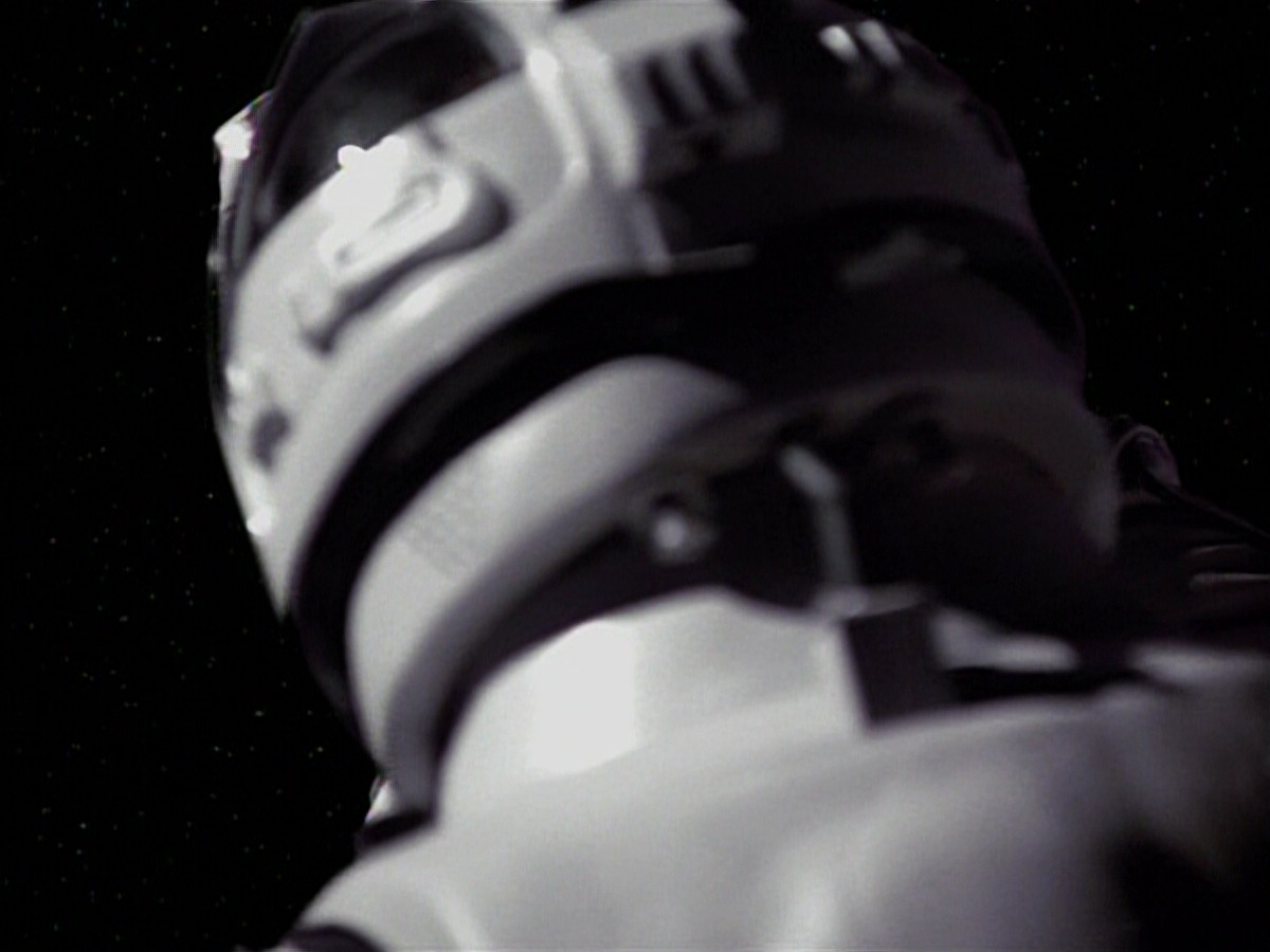 extant_StarTrekVoyager_4x03-DayOfHonor_3757.jpg