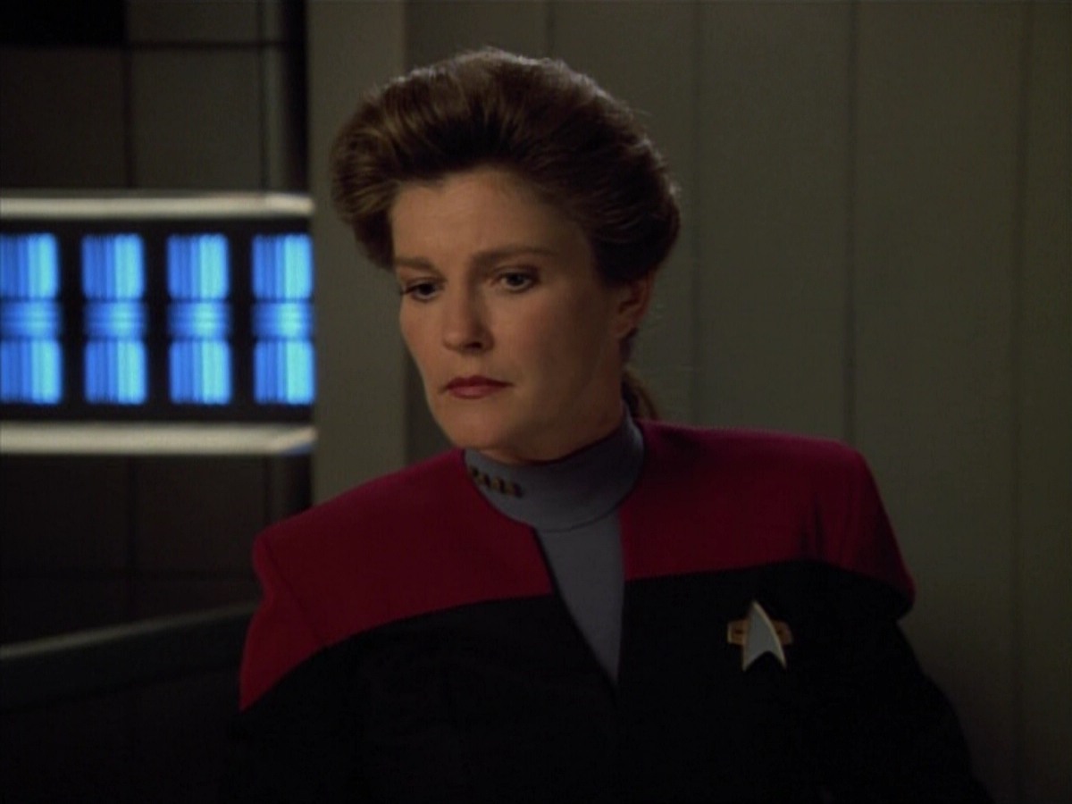extant_StarTrekVoyager_4x03-DayOfHonor_3866.jpg