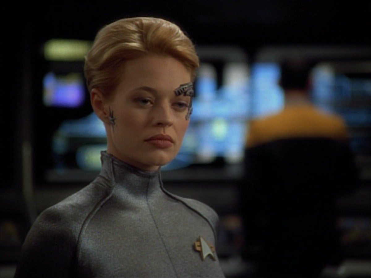 extant_StarTrekVoyager_4x03-DayOfHonor_3998.jpg