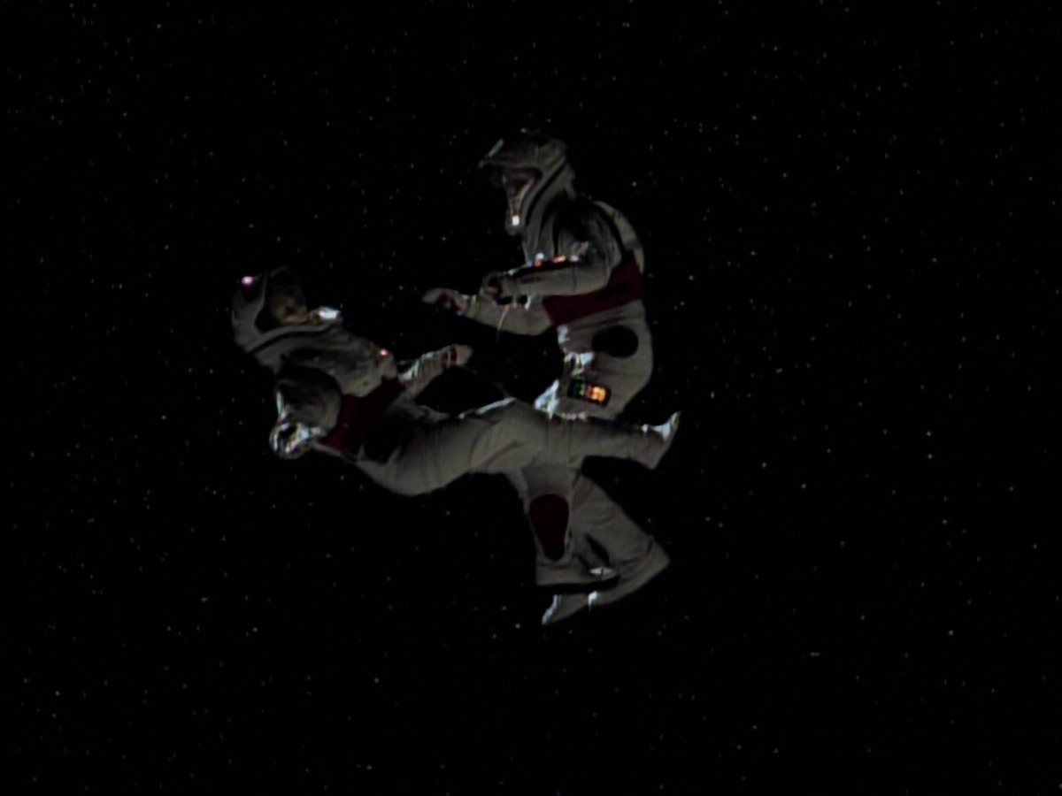 extant_StarTrekVoyager_4x03-DayOfHonor_4002.jpg