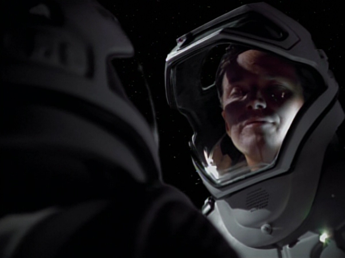extant_StarTrekVoyager_4x03-DayOfHonor_4043.jpg
