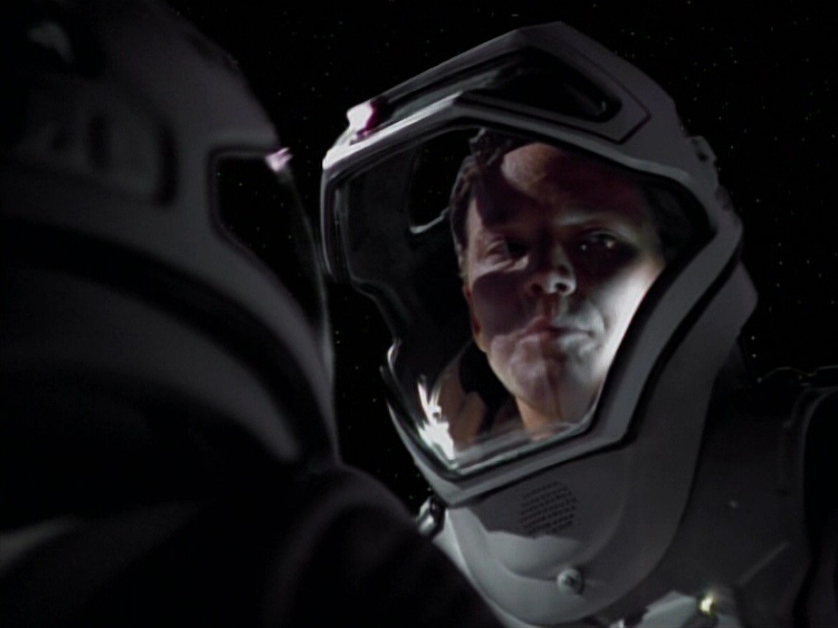 extant_StarTrekVoyager_4x03-DayOfHonor_4047.jpg