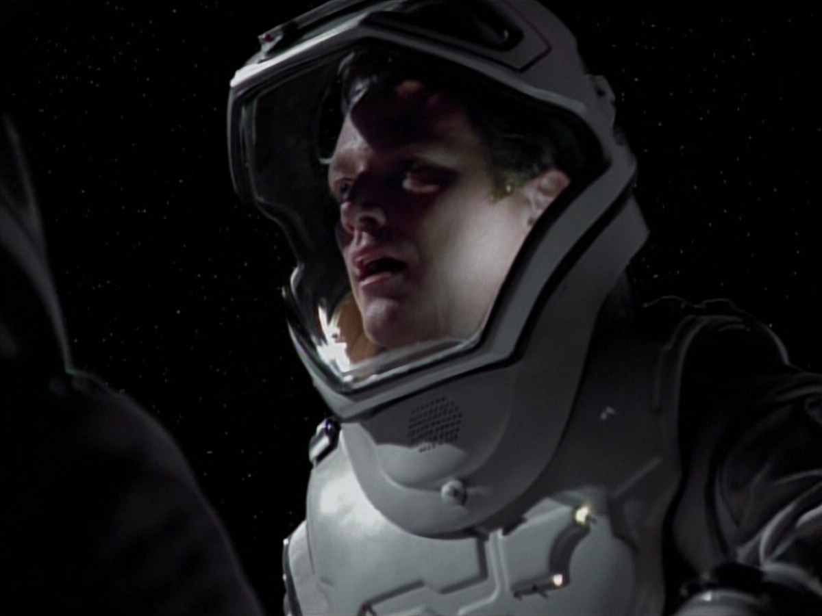 extant_StarTrekVoyager_4x03-DayOfHonor_4056.jpg