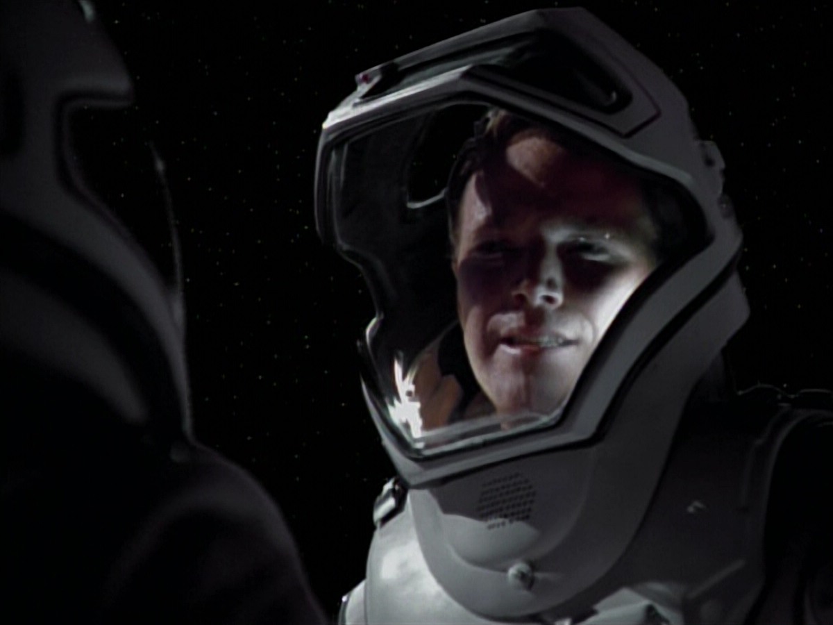extant_StarTrekVoyager_4x03-DayOfHonor_4088.jpg