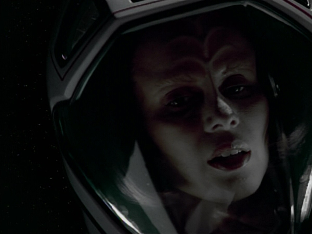 extant_StarTrekVoyager_4x03-DayOfHonor_4192.jpg