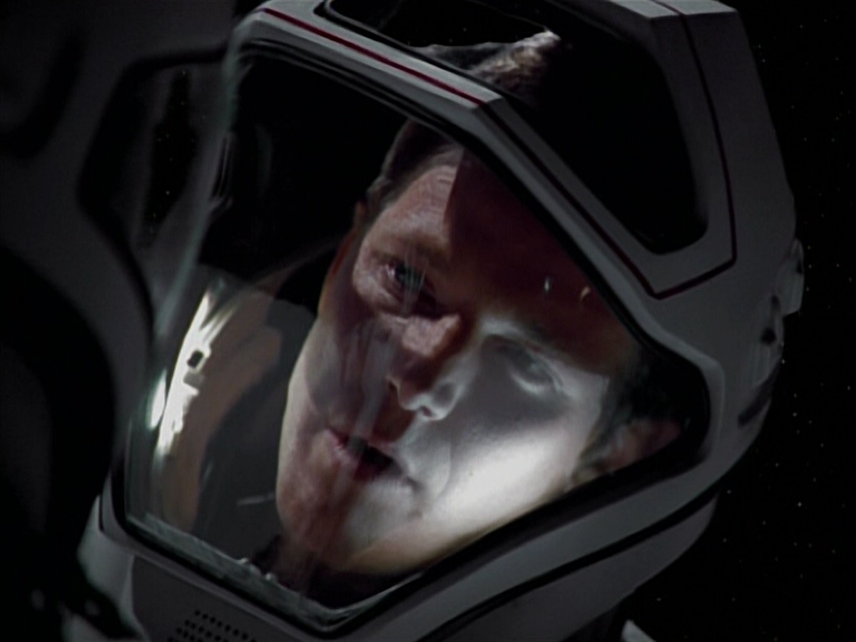 extant_StarTrekVoyager_4x03-DayOfHonor_4230.jpg