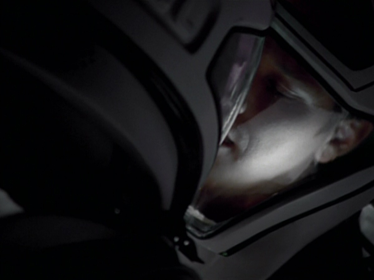 extant_StarTrekVoyager_4x03-DayOfHonor_4259.jpg