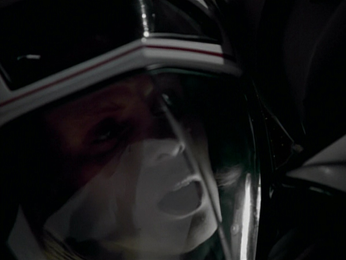 extant_StarTrekVoyager_4x03-DayOfHonor_4262.jpg