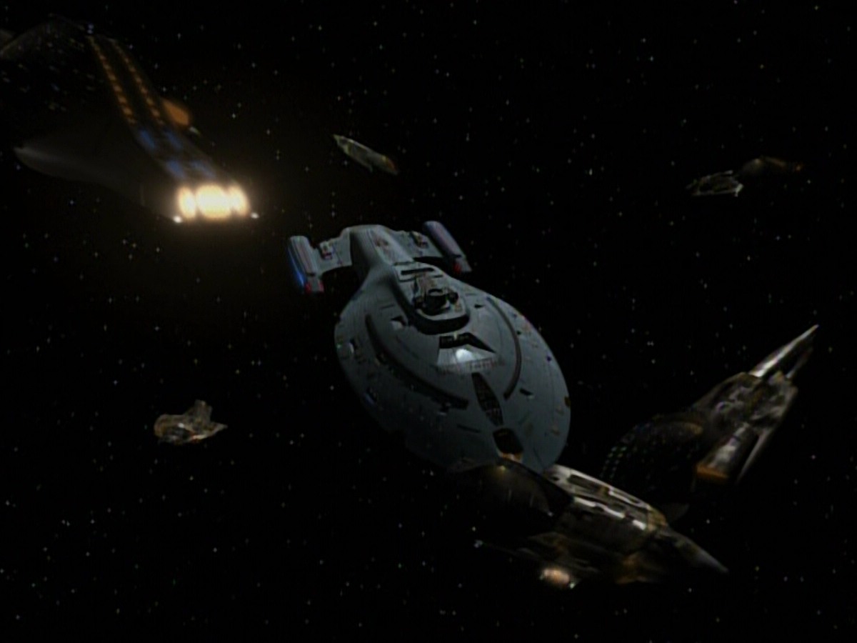 extant_StarTrekVoyager_4x03-DayOfHonor_4276.jpg