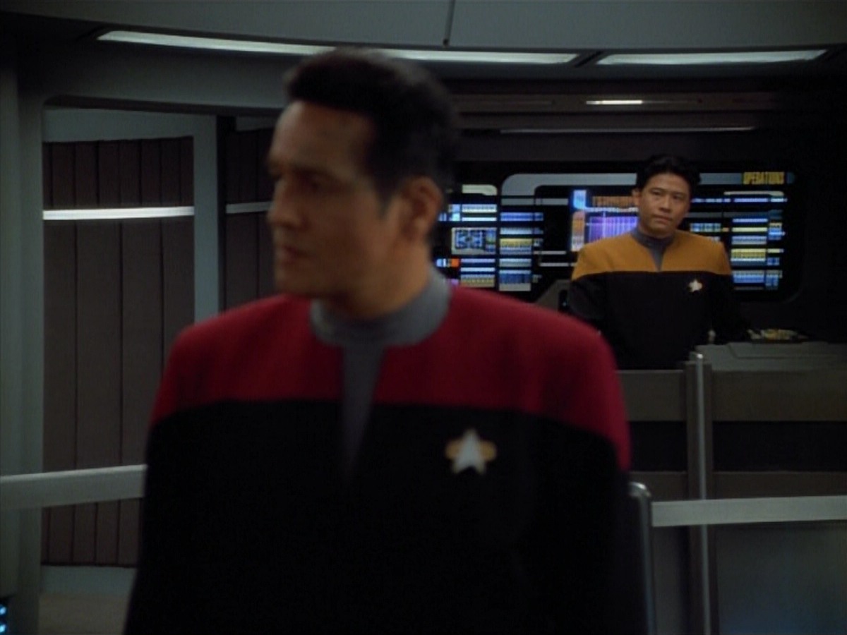 extant_StarTrekVoyager_4x03-DayOfHonor_4289.jpg