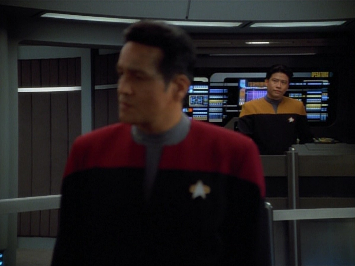 extant_StarTrekVoyager_4x03-DayOfHonor_4290.jpg