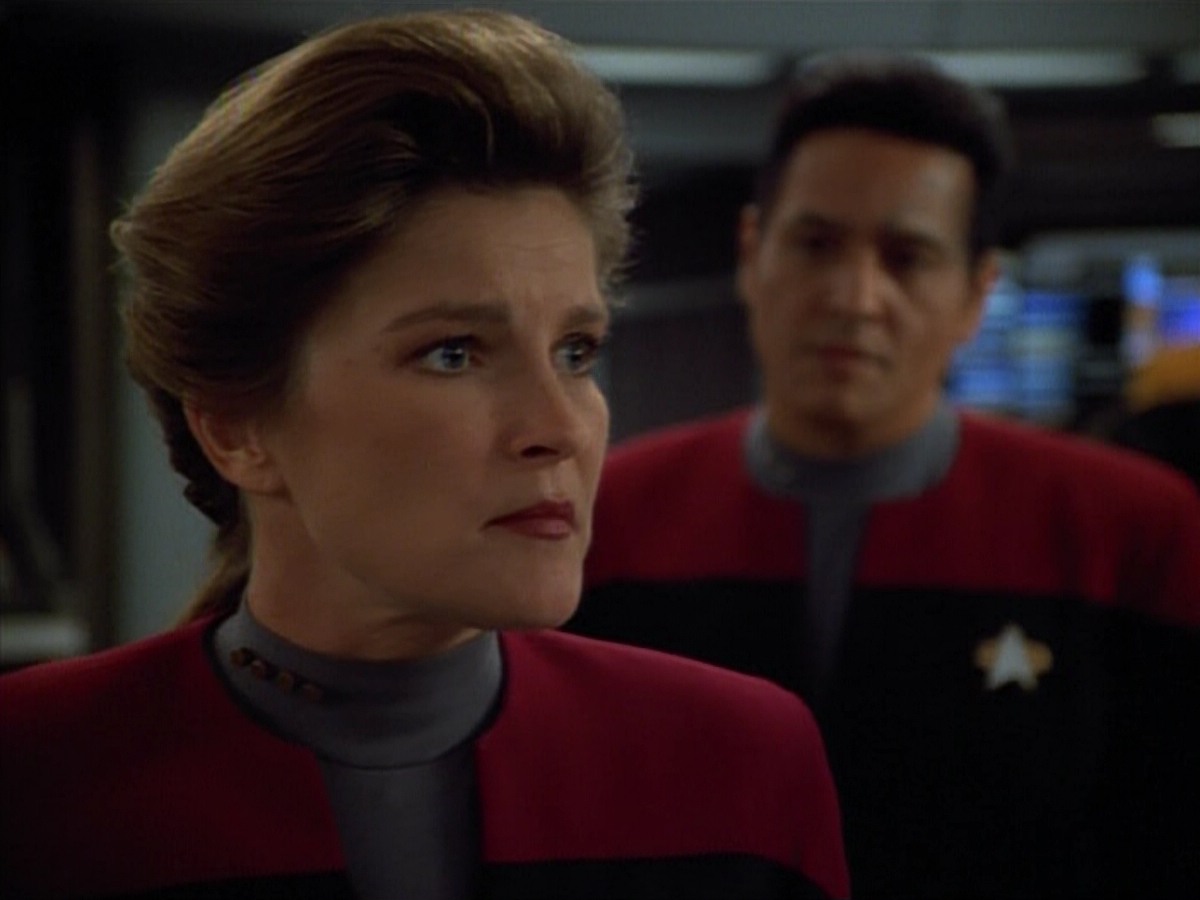 extant_StarTrekVoyager_4x03-DayOfHonor_4294.jpg