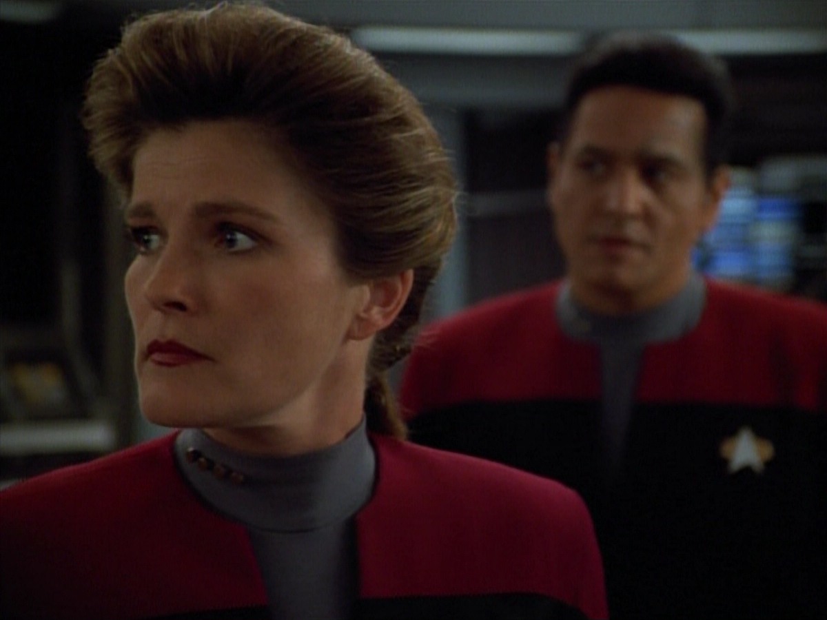 extant_StarTrekVoyager_4x03-DayOfHonor_4299.jpg