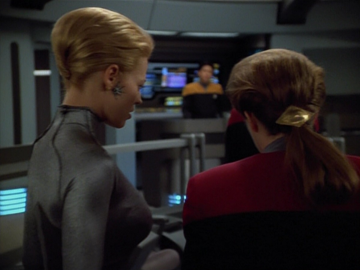 extant_StarTrekVoyager_4x03-DayOfHonor_4353.jpg