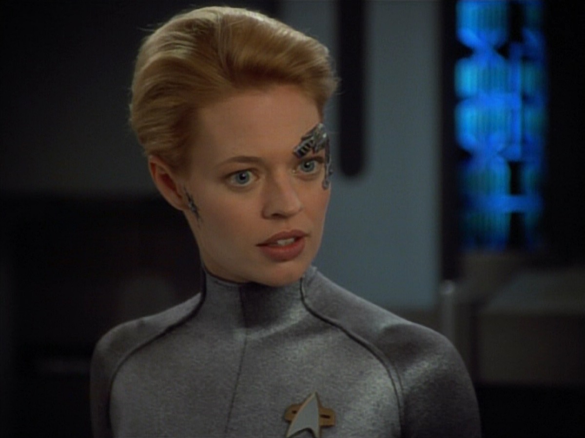 extant_StarTrekVoyager_4x03-DayOfHonor_4367.jpg