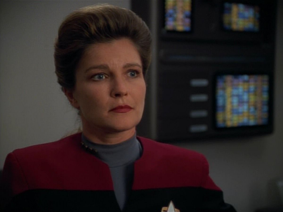 extant_StarTrekVoyager_4x03-DayOfHonor_4493.jpg