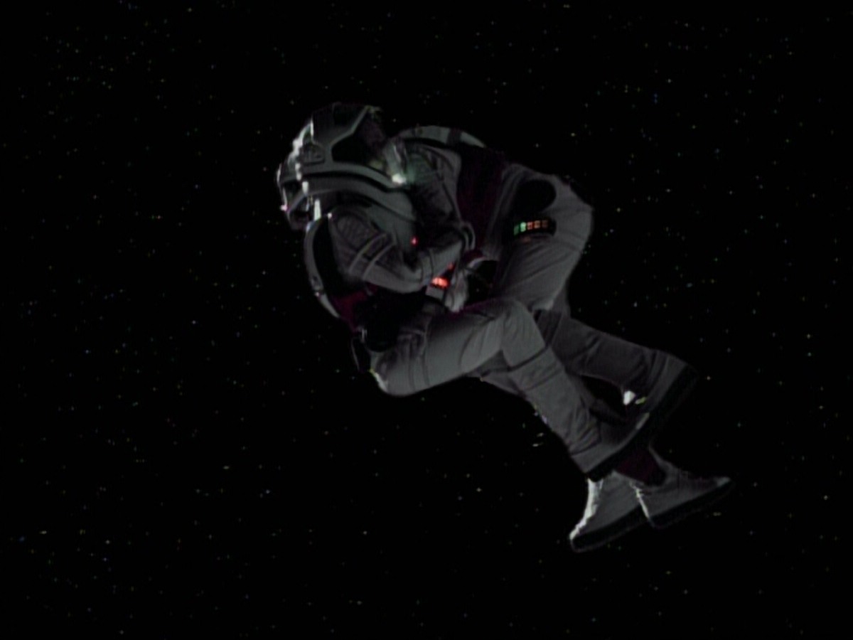 extant_StarTrekVoyager_4x03-DayOfHonor_4549.jpg