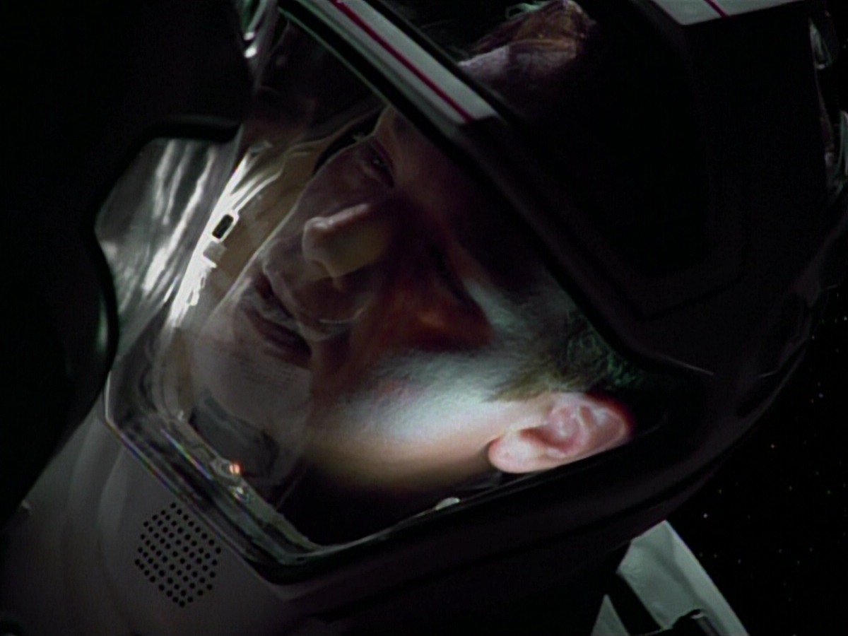 extant_StarTrekVoyager_4x03-DayOfHonor_4589.jpg