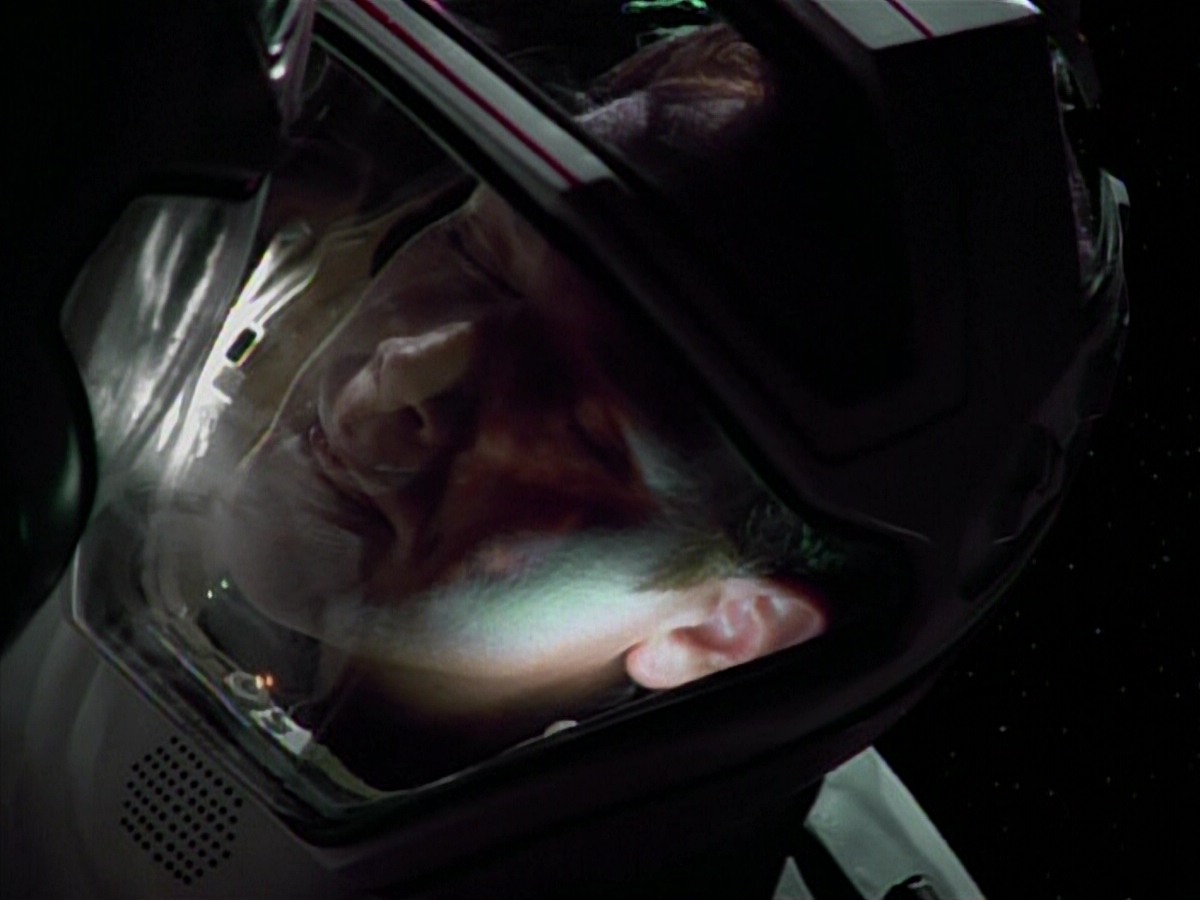 extant_StarTrekVoyager_4x03-DayOfHonor_4591.jpg