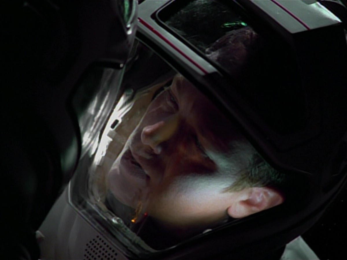 extant_StarTrekVoyager_4x03-DayOfHonor_4619.jpg