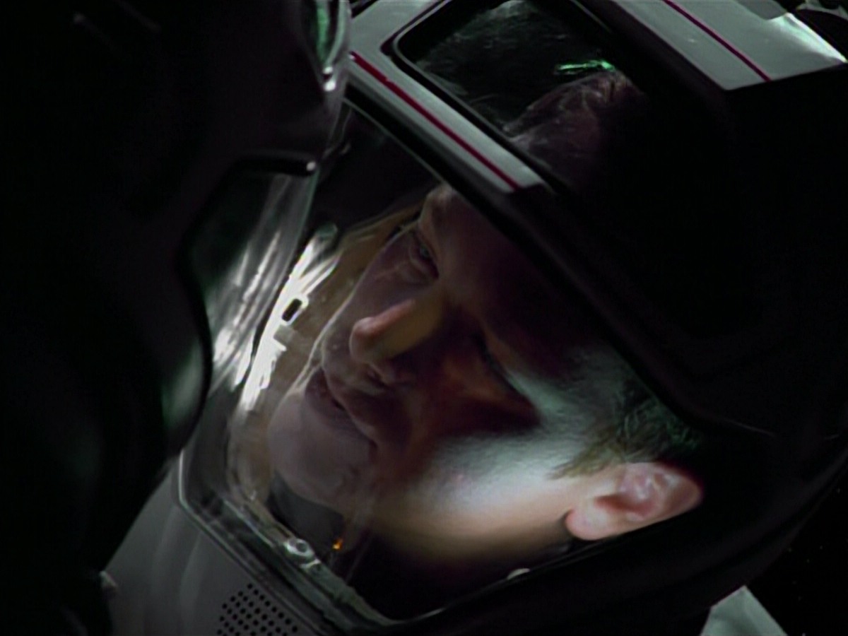 extant_StarTrekVoyager_4x03-DayOfHonor_4620.jpg