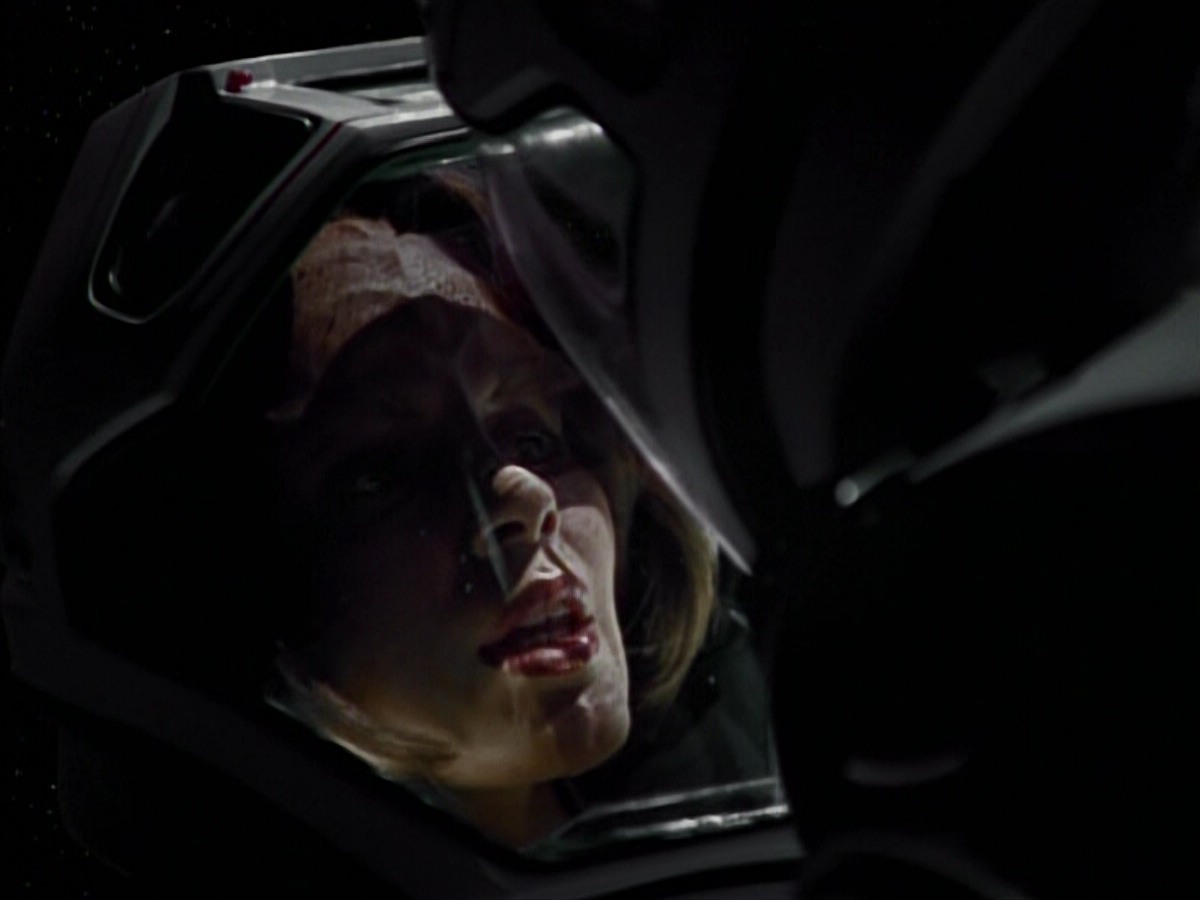 extant_StarTrekVoyager_4x03-DayOfHonor_4648.jpg
