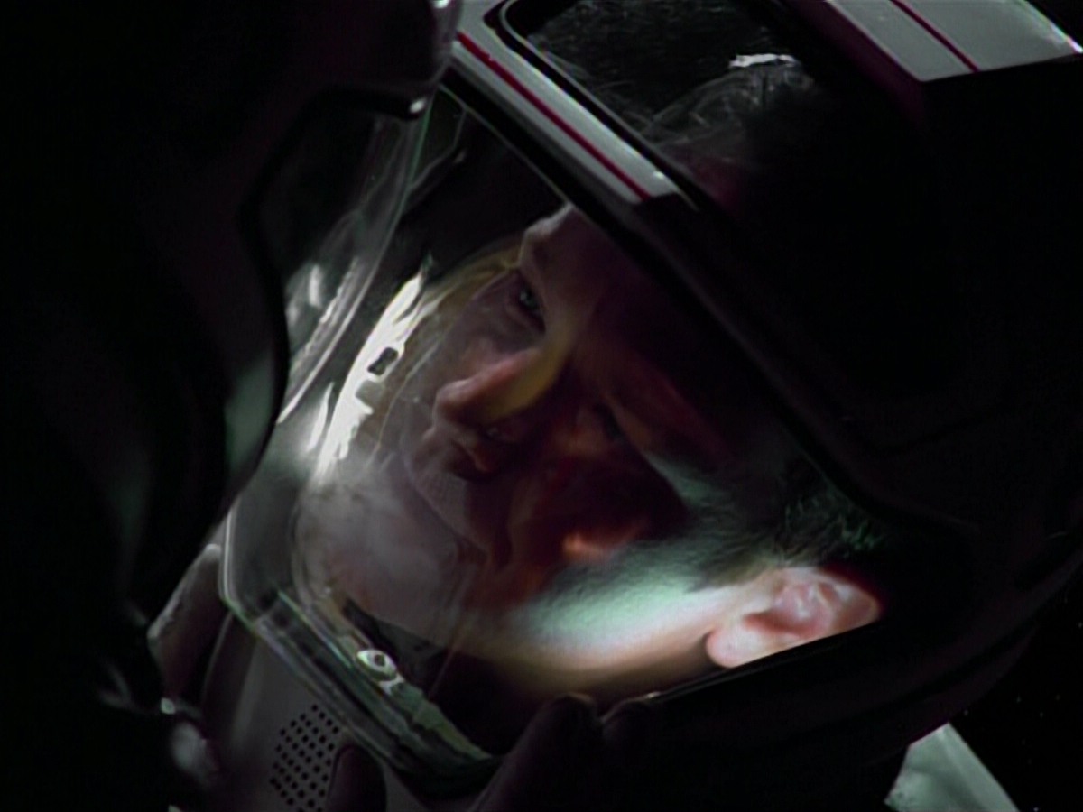 extant_StarTrekVoyager_4x03-DayOfHonor_4659.jpg