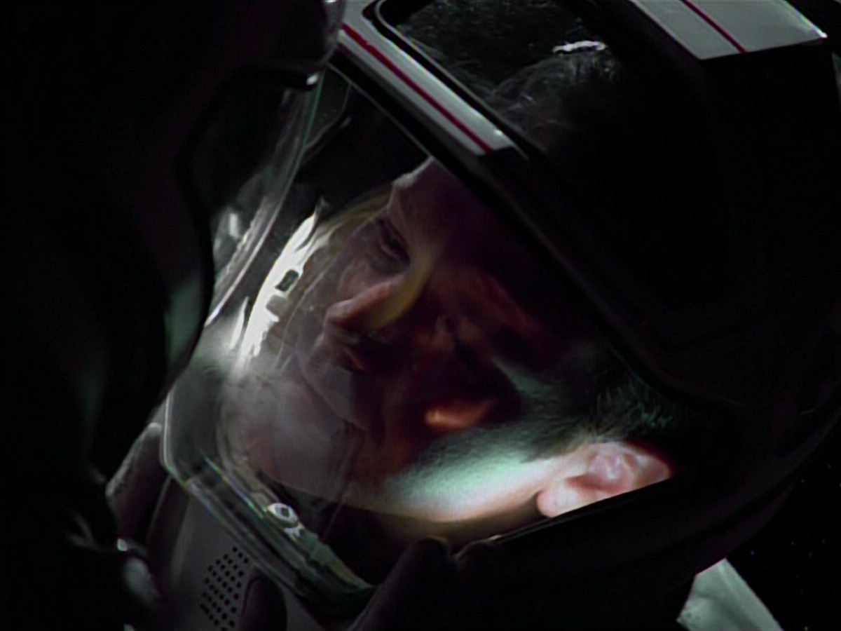 extant_StarTrekVoyager_4x03-DayOfHonor_4660.jpg