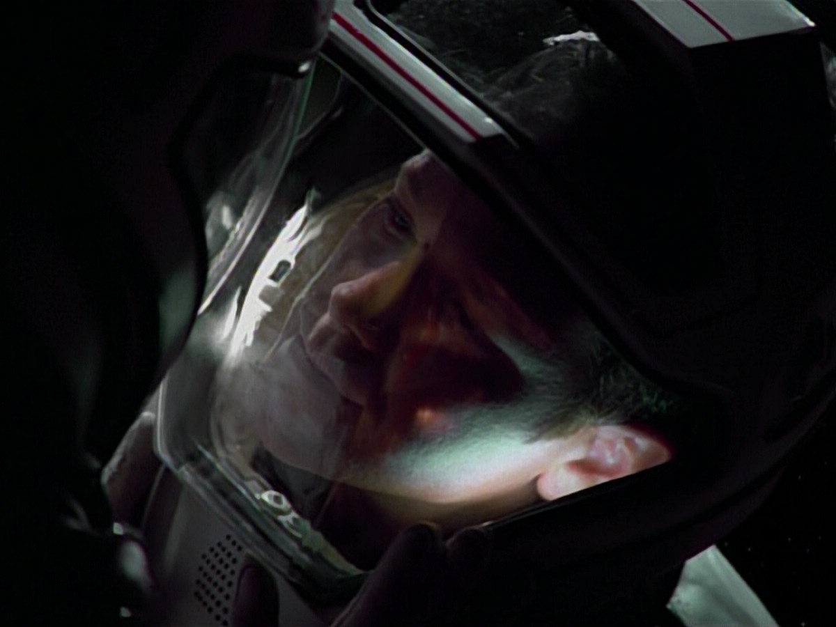 extant_StarTrekVoyager_4x03-DayOfHonor_4661.jpg