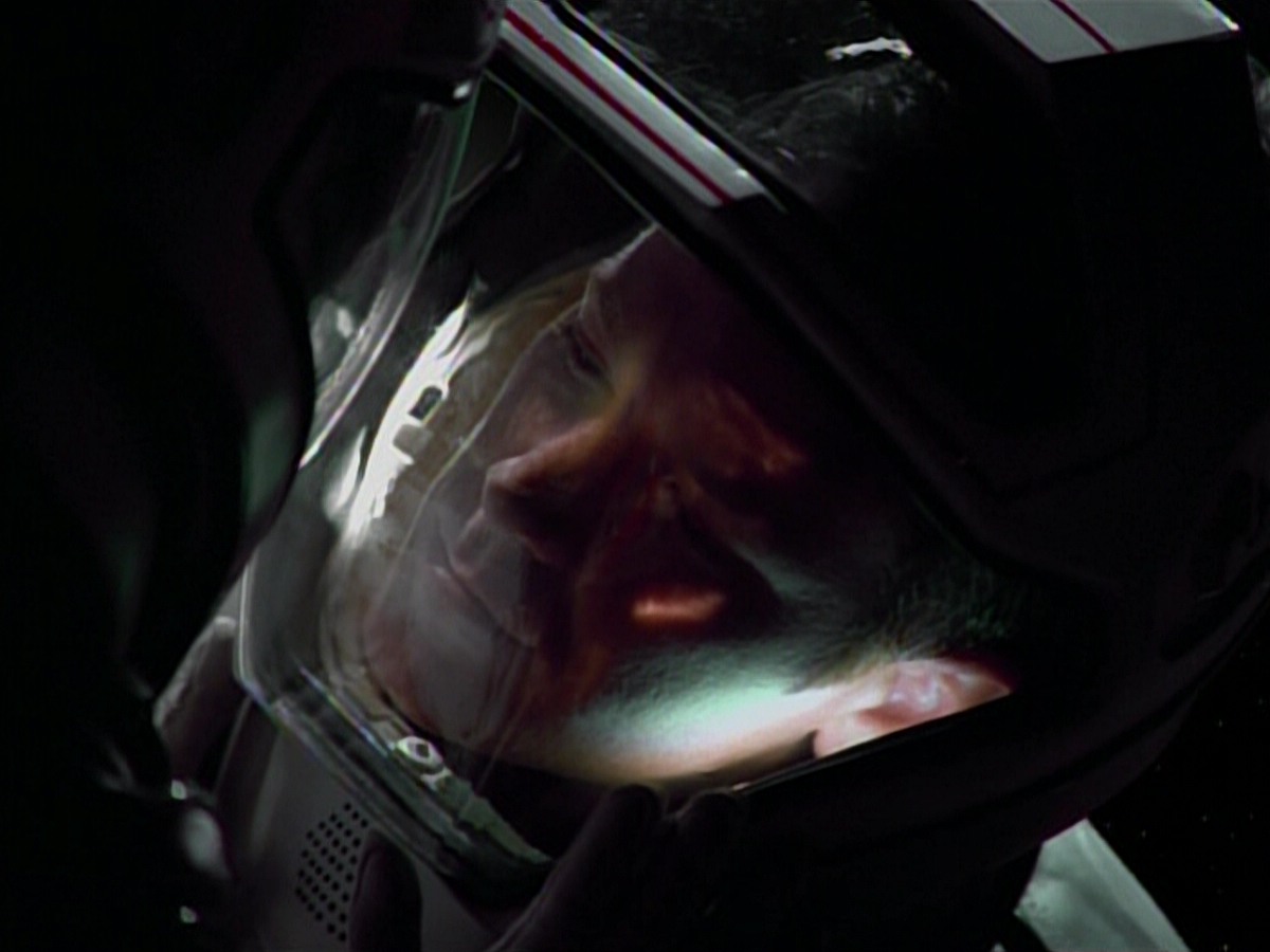 extant_StarTrekVoyager_4x03-DayOfHonor_4663.jpg