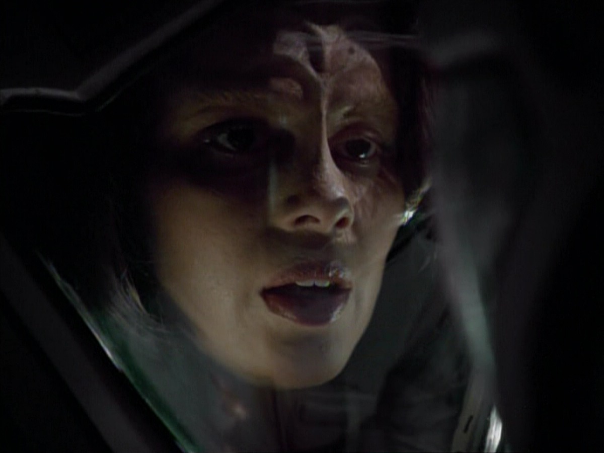 extant_StarTrekVoyager_4x03-DayOfHonor_4664.jpg