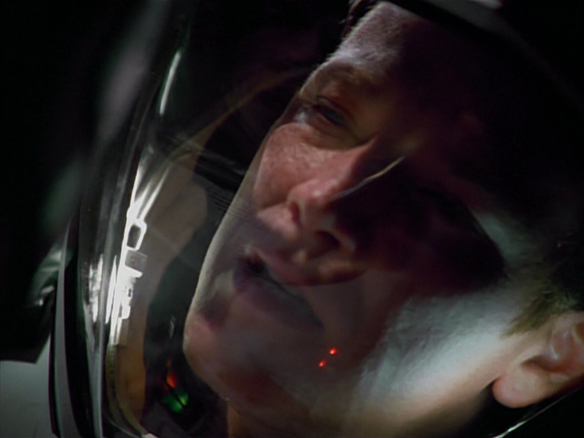 extant_StarTrekVoyager_4x03-DayOfHonor_4672.jpg
