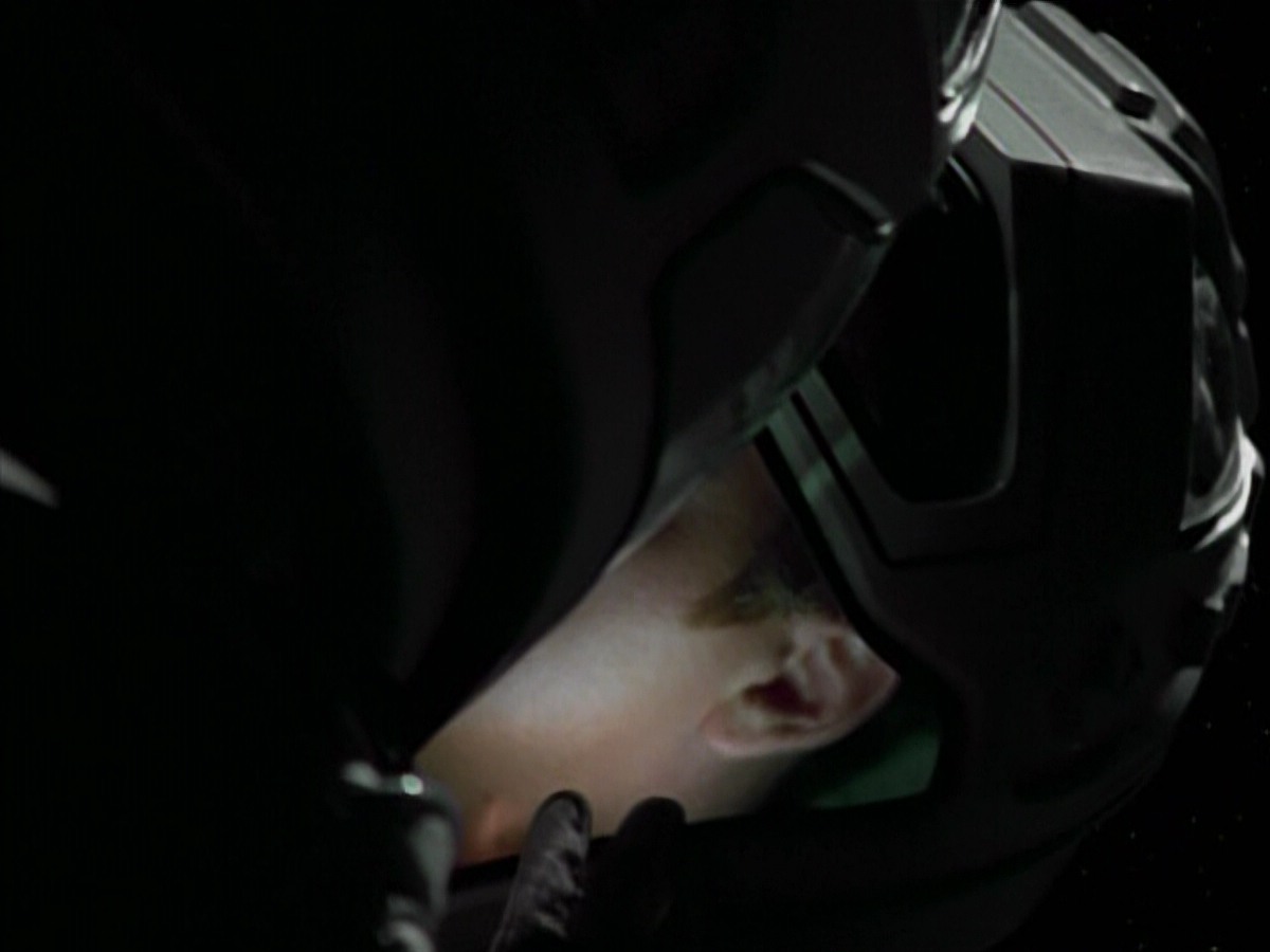 extant_StarTrekVoyager_4x03-DayOfHonor_4741.jpg
