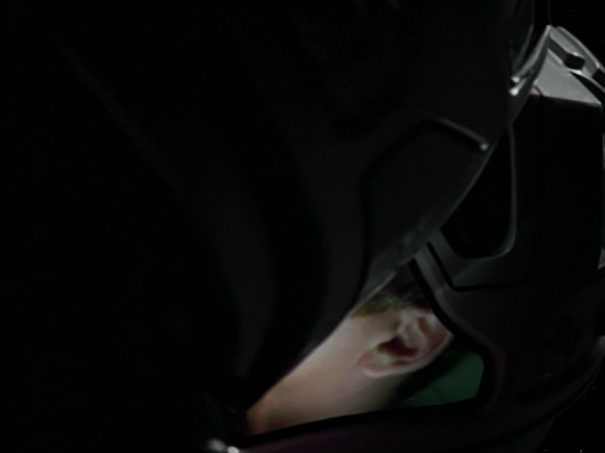 extant_StarTrekVoyager_4x03-DayOfHonor_4743.jpg