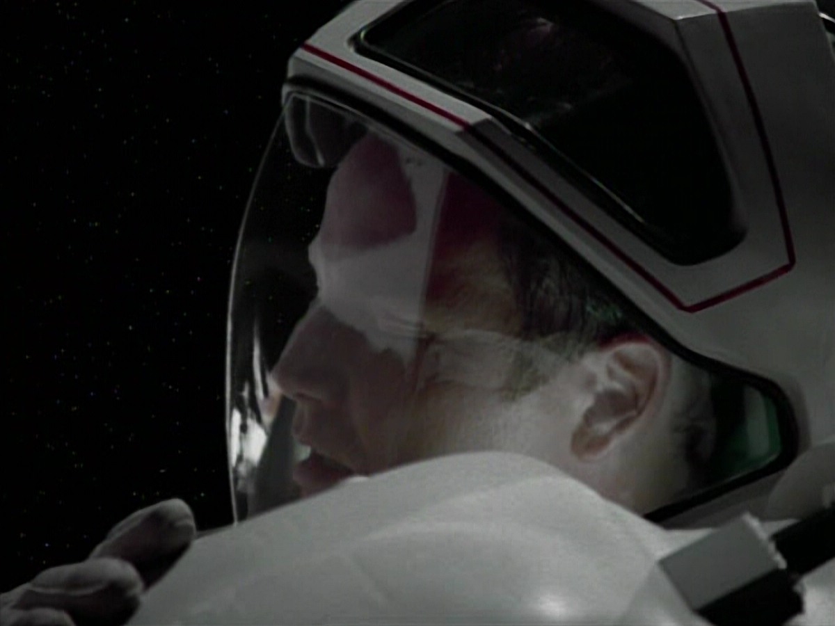 extant_StarTrekVoyager_4x03-DayOfHonor_4762.jpg