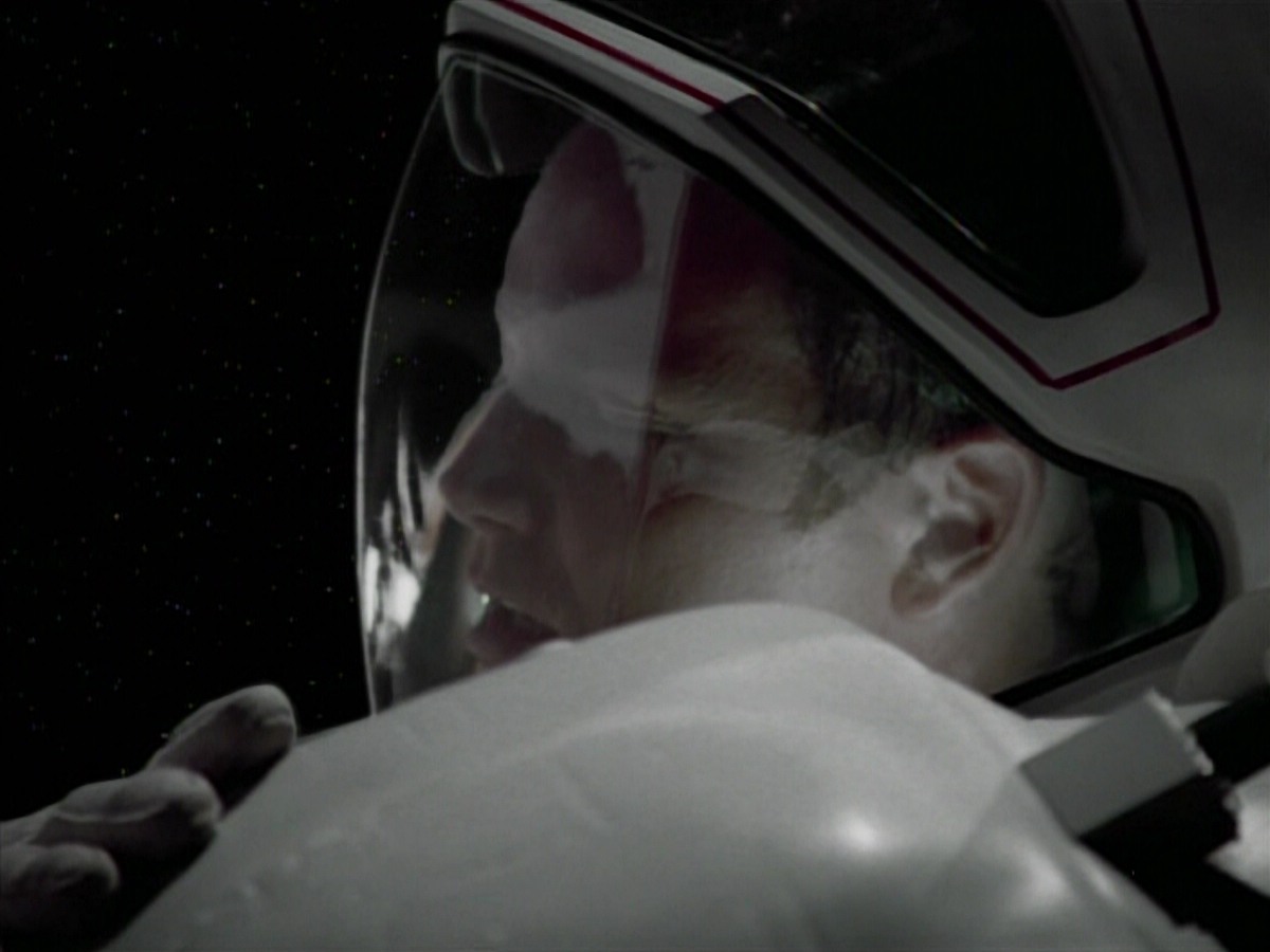 extant_StarTrekVoyager_4x03-DayOfHonor_4770.jpg