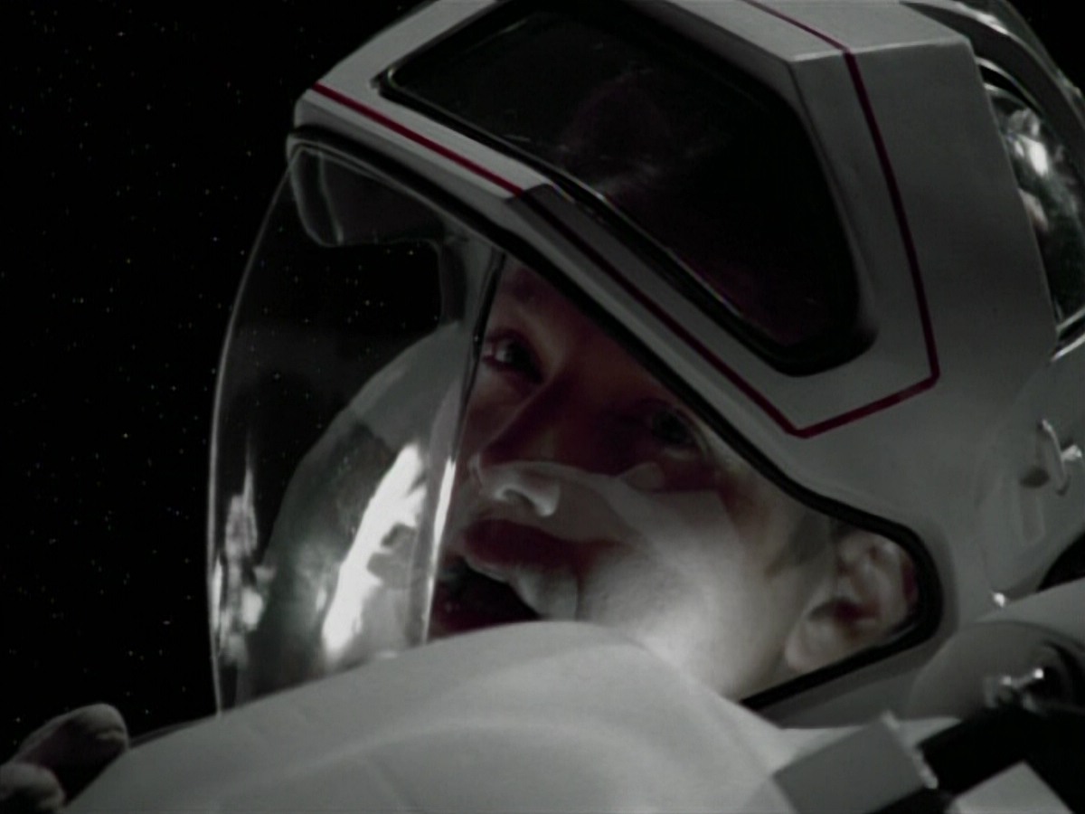 extant_StarTrekVoyager_4x03-DayOfHonor_4781.jpg