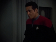 Filename=extant_StarTrekVoyager_4x03-DayOfHonor_0303.jpg
Filesize=85KiB
Dimensions=1200x900
Date added=May 29, 2018 extant_StarTrekVoyager_4x03-DayOfHonor_0303.jpg