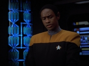 Filename=extant_StarTrekVoyager_4x03-DayOfHonor_0687.jpg
Filesize=125KiB
Dimensions=1200x900
Date added=May 29, 2018 extant_StarTrekVoyager_4x03-DayOfHonor_0687.jpg