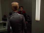extant_StarTrekVoyager_4x03-DayOfHonor_0695.jpg
