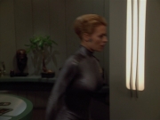 extant_StarTrekVoyager_4x03-DayOfHonor_0703.jpg