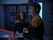 Filename=extant_StarTrekVoyager_4x03-DayOfHonor_0927.jpg
Filesize=124KiB
Dimensions=1200x900
Date added=May 29, 2018 extant_StarTrekVoyager_4x03-DayOfHonor_0927.jpg