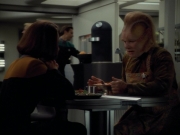 extant_StarTrekVoyager_4x03-DayOfHonor_1186.jpg