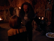 extant_StarTrekVoyager_4x03-DayOfHonor_1488.jpg