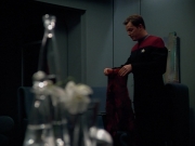 extant_StarTrekVoyager_4x03-DayOfHonor_1770.jpg