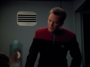 Filename=extant_StarTrekVoyager_4x03-DayOfHonor_1815.jpg
Filesize=88KiB
Dimensions=1200x900
Date added=May 29, 2018 extant_StarTrekVoyager_4x03-DayOfHonor_1815.jpg