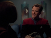 Filename=extant_StarTrekVoyager_4x03-DayOfHonor_1825.jpg
Filesize=89KiB
Dimensions=1200x900
Date added=May 29, 2018 extant_StarTrekVoyager_4x03-DayOfHonor_1825.jpg